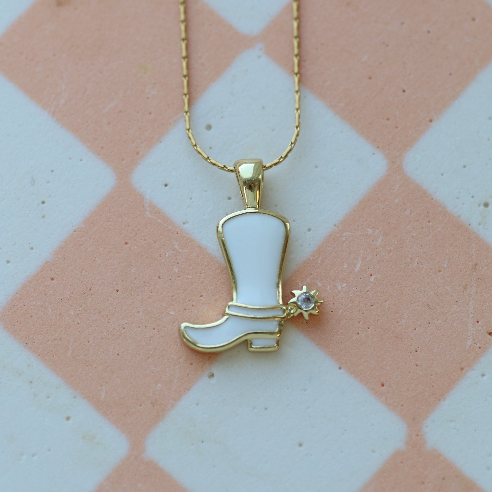 Dollie Chain