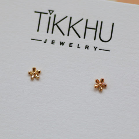 Maisy Studs