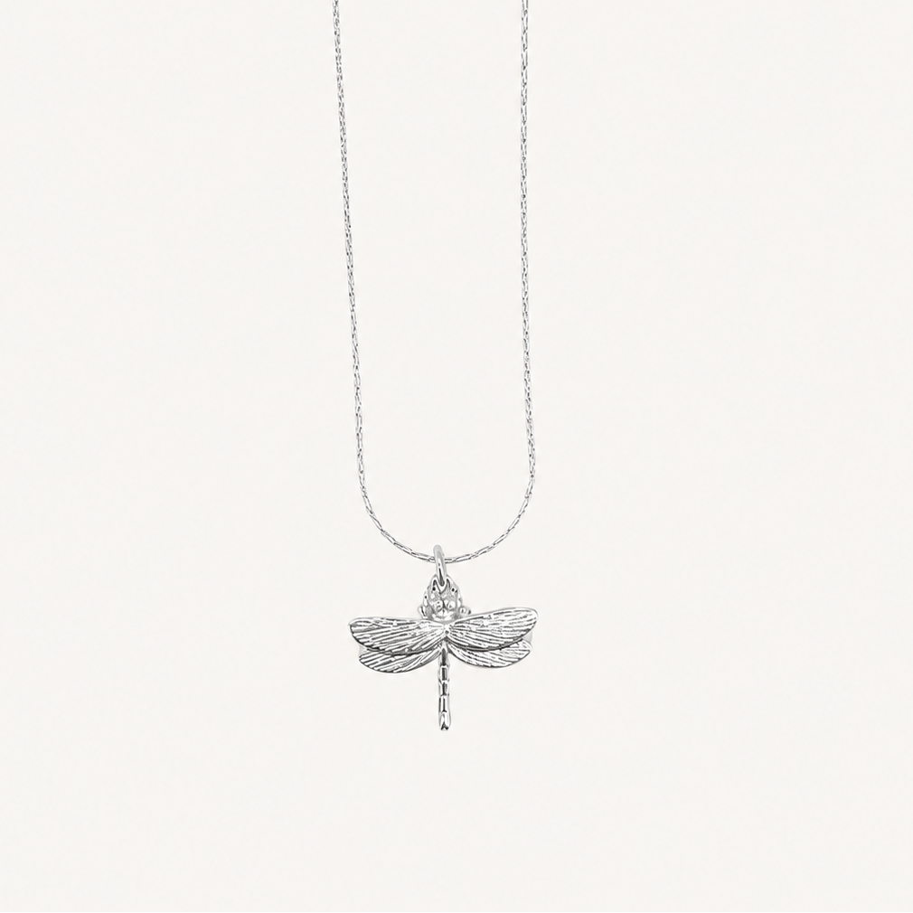 Dragonfly pendant in silver