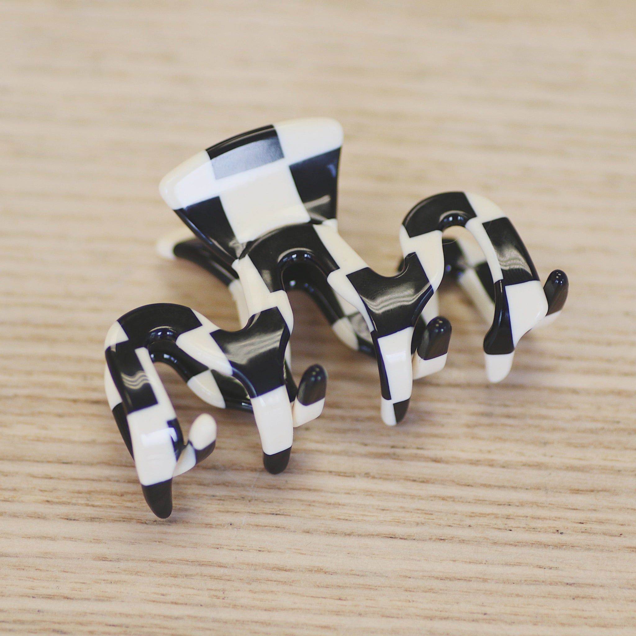 Mini Squiggle Clip