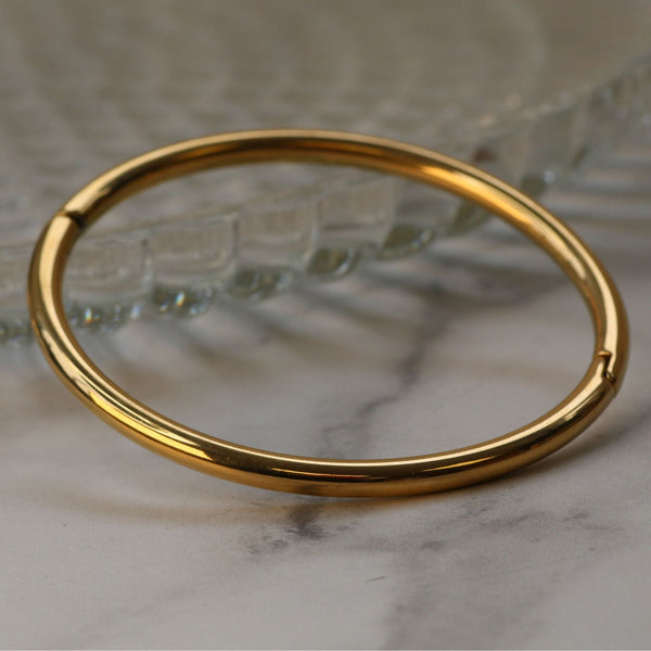Vita Bangle - Gold