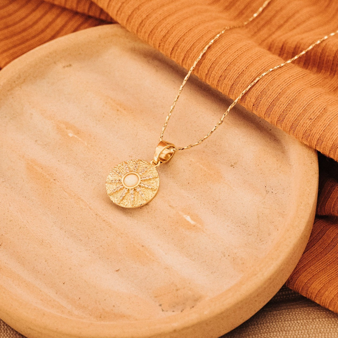 Solis Pendant