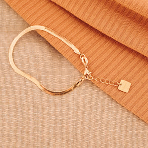 Anguis Demi Bracelet