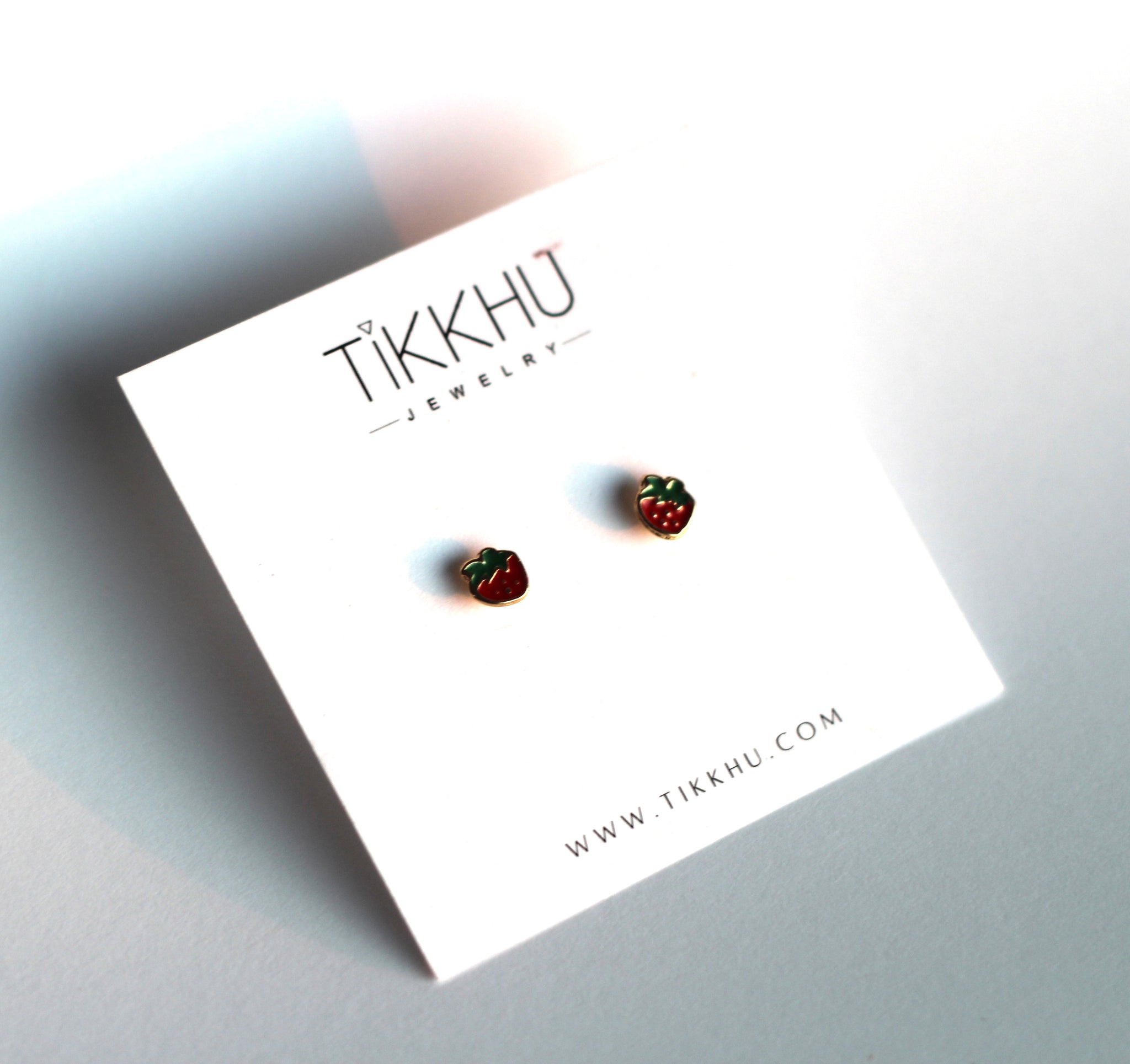 Fresca Studs