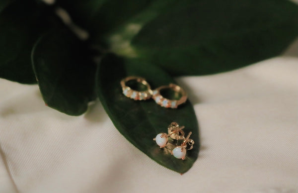 Aura Studs