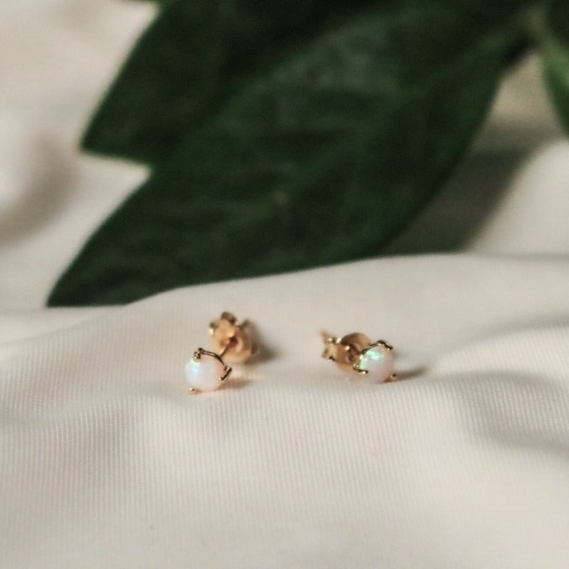 Aura Studs