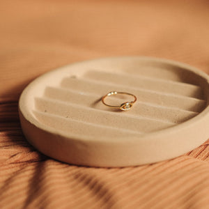 Malacchio Demi Ring
